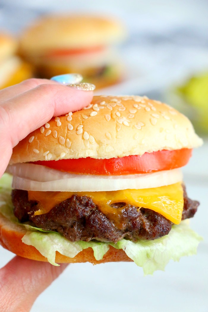 Easy Air Fryer Burgers - Juicy and flavorful burgers cooked perfectly in the air fryer! 